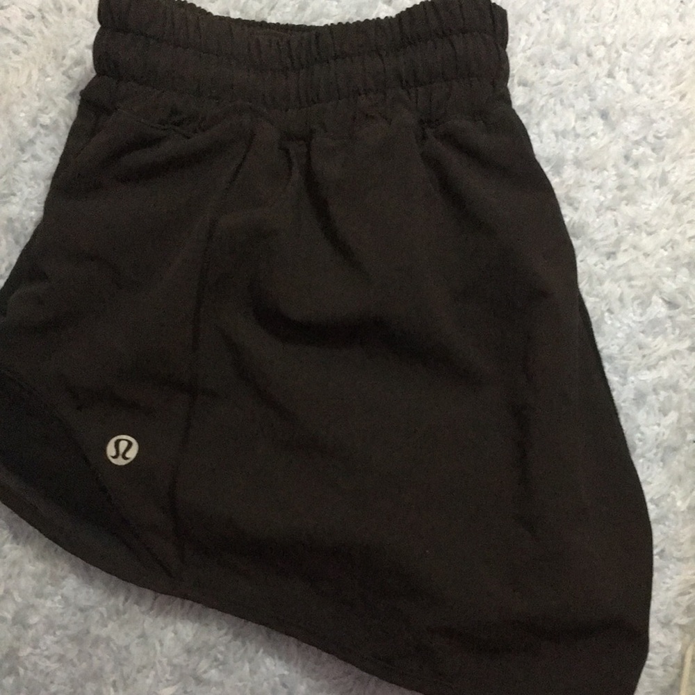 lululemon hotty hot shorts